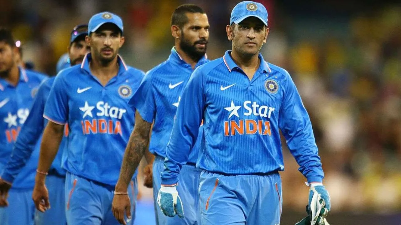 DHONI