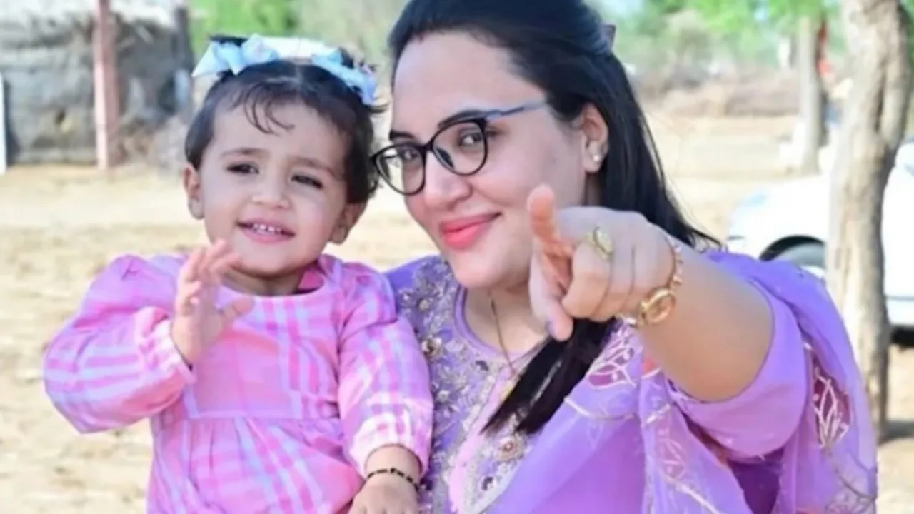 RR_MOTHER_DOUGHTER