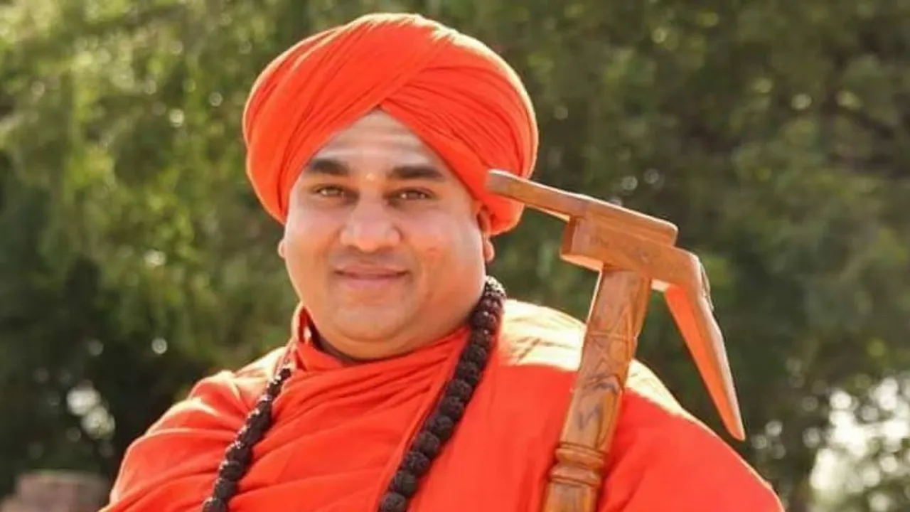 BASAVA JAYA MRUTUNJAYA SWAMIJI