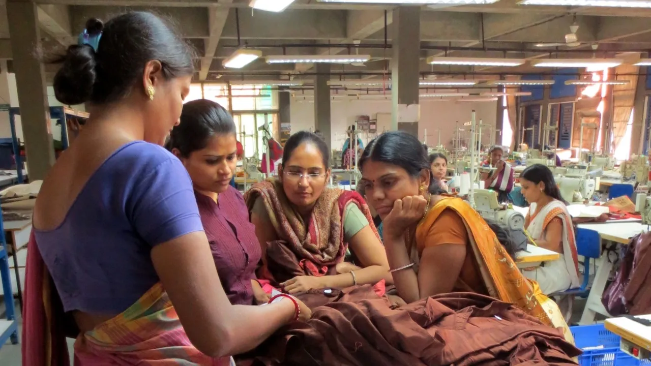 WORKING WOMEN IN KTK