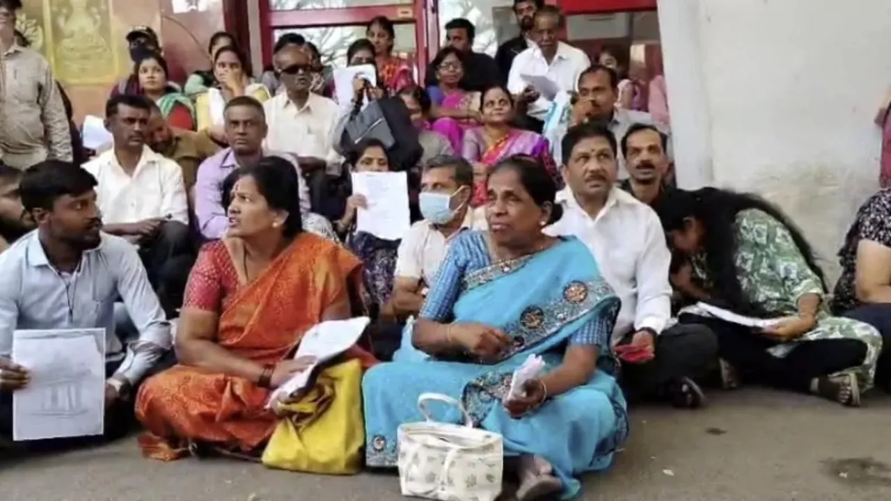 demanding for Housing board site and house