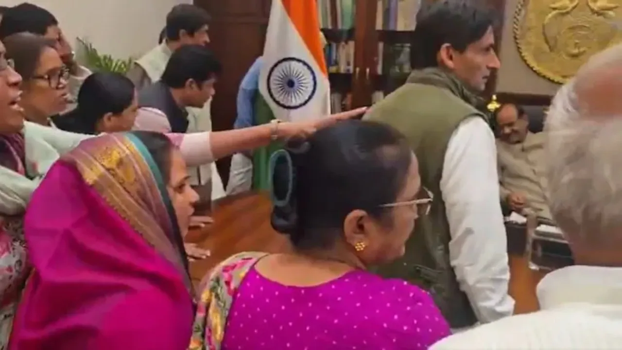 CONGRESS MP THREATENED SPEAKER