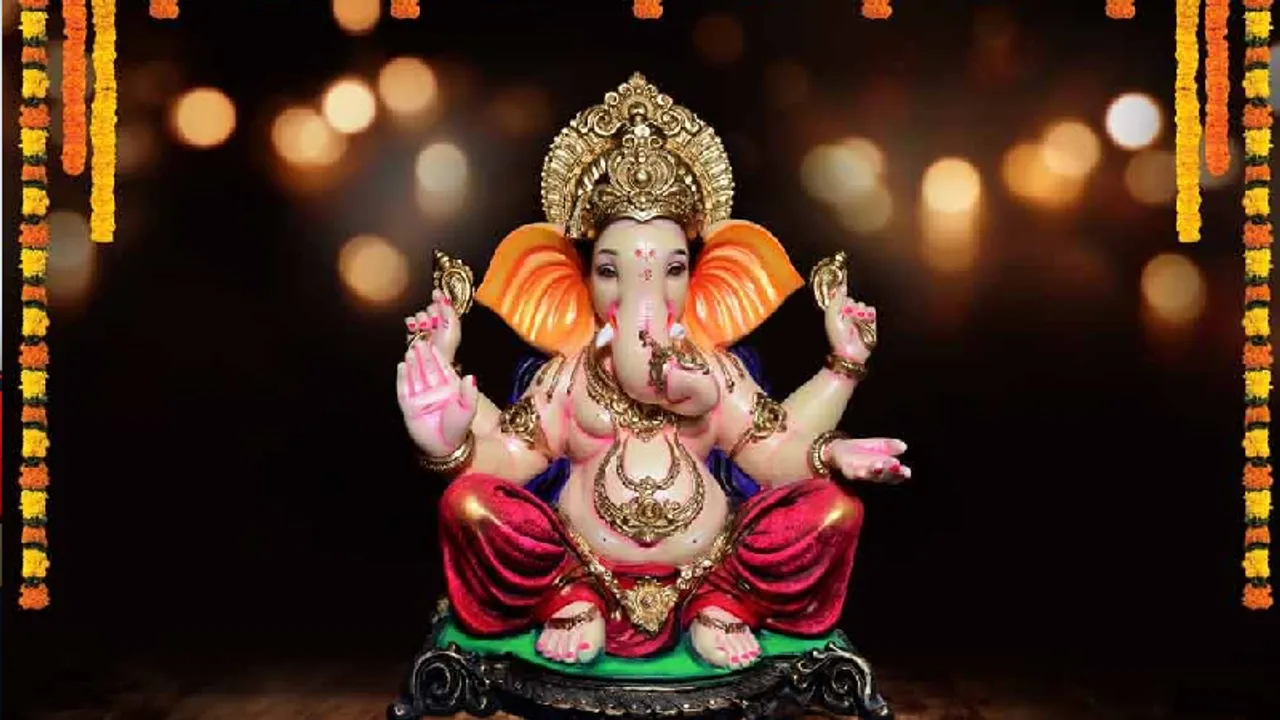 ಡಿಮ್ಯಾಂಡಪ್ಪೋ ಡಿಮ್ಯಾಂಡ್..​​ ಪೇಪರ್​ ಗಣಪನಿಗೆ ಫುಲ್​ ಡಿಮ್ಯಾಂಡ್​​