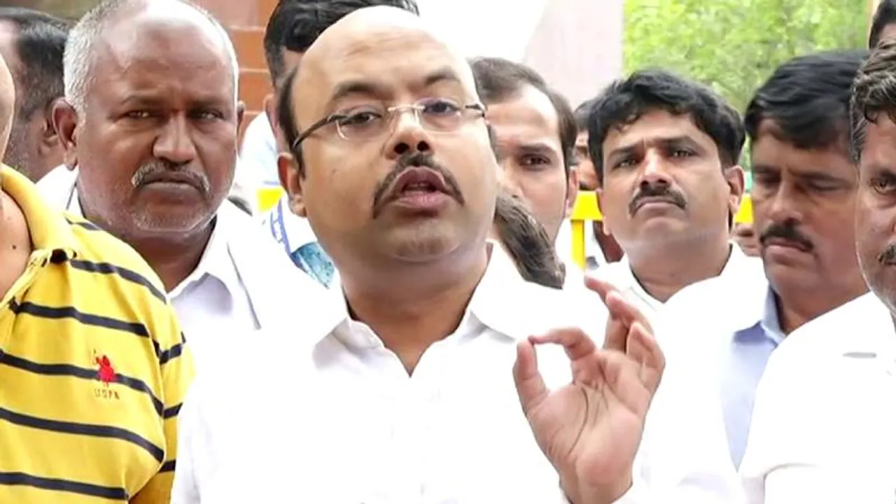 Breaking News: ಲೋಕಸಭೆ ಚುನಾವಣೆ ಗೆದ್ದರೆ ಸಿದ್ದರಾಮಯ್ಯ ಪೂರ್ಣಾವಧಿ ಸಿಎಂ -ಡಾ.ಯತೀಂದ್ರ