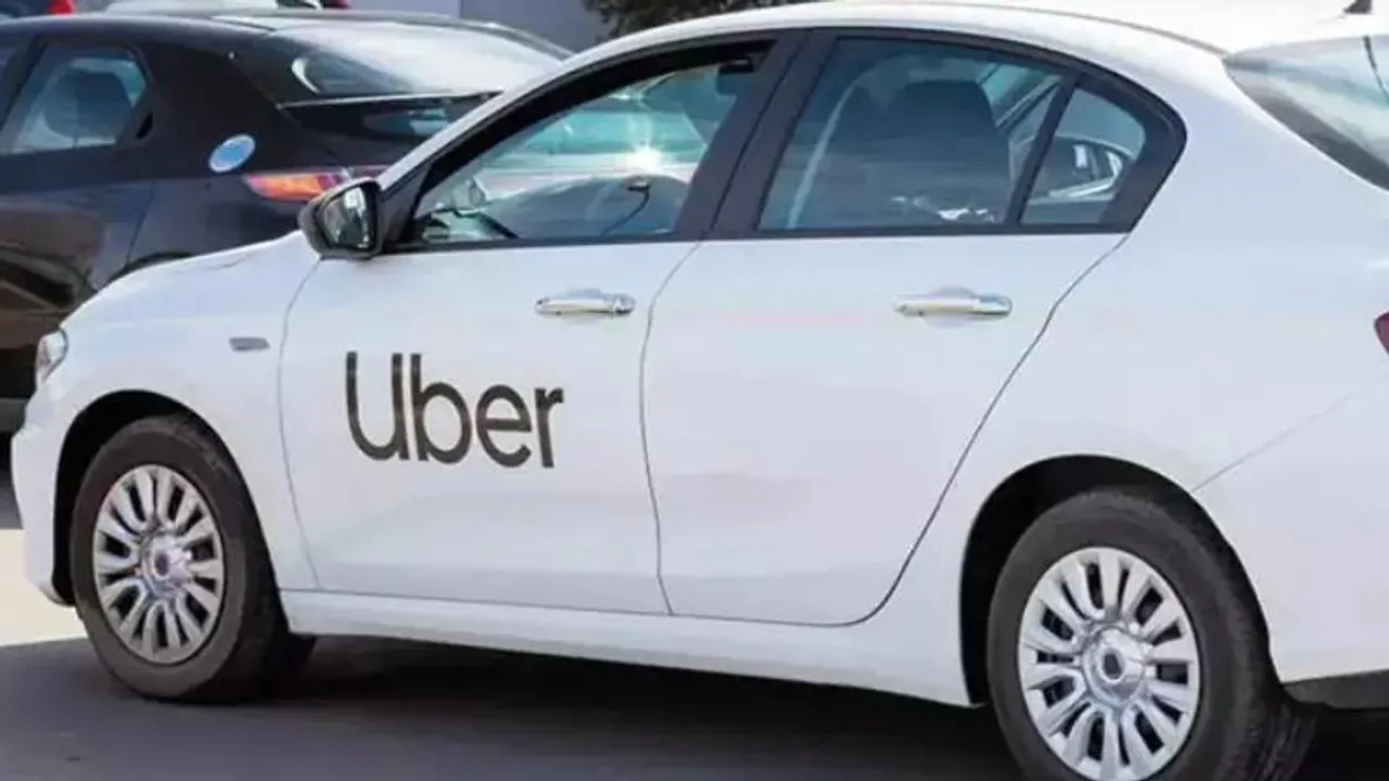 ಬೆಂಗಳೂರು ವಾಹನ ಸವಾರರೇ ಎಚ್ಚರ ಎಚ್ಚರ.. ಇಲ್ಲಿ 7 ನಿಮಿಷಕ್ಕೆ ₹150 ಶುಲ್ಕ ಕಟ್ಟಬೇಕಾಗುತ್ತೆ..!