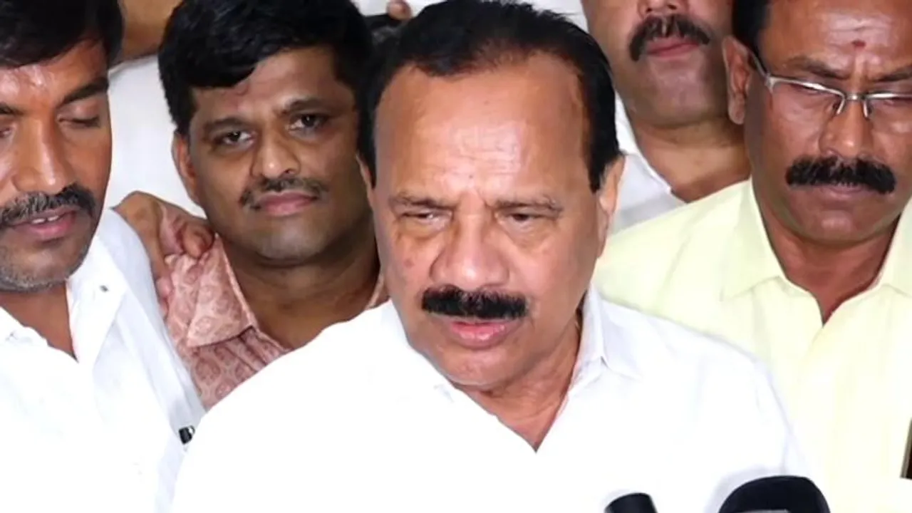 ಬಿಜೆಪಿಗೆ ಸೆಡ್ಡು ಹೊಡೆಯುತ್ತಾರಾ ಸದಾನಂದಗೌಡ; ಒಕ್ಕಲಿಗ ನಾಯಕರ ಜೊತೆ ಭರ್ಜರಿ ಪ್ಲಾನ್!