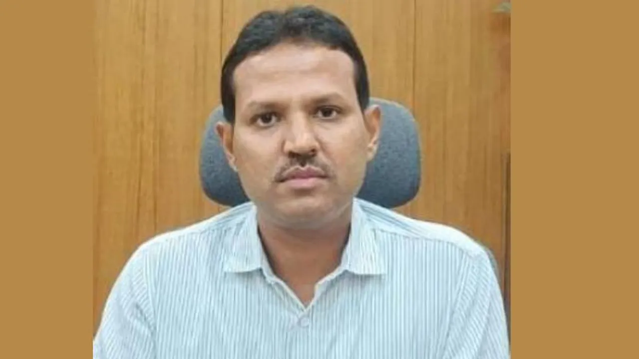 ಬರೋಬ್ಬರಿ 25 ಲಕ್ಷ ರೂಪಾಯಿ ಲಂಚ.. ಲೋಕಾಯುಕ್ತ ಬಲೆಗೆ ಬಿದ್ದ ಕಮಿಷನರ್