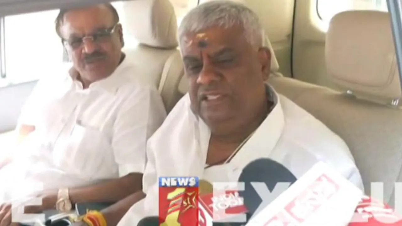 ಪ್ರಜ್ವಲ್ ಫಾರಿನ್​​ಗೆ ಹೋಗಬೇಕಾಗಿತ್ತು ಹೋಗಿದ್ದಾನೆ, ಇವರೇನು FIR ಹಾಕ್ತಾರೆಂದು ಗೊತ್ತಿತ್ತಾ? -ರೇವಣ್ಣ