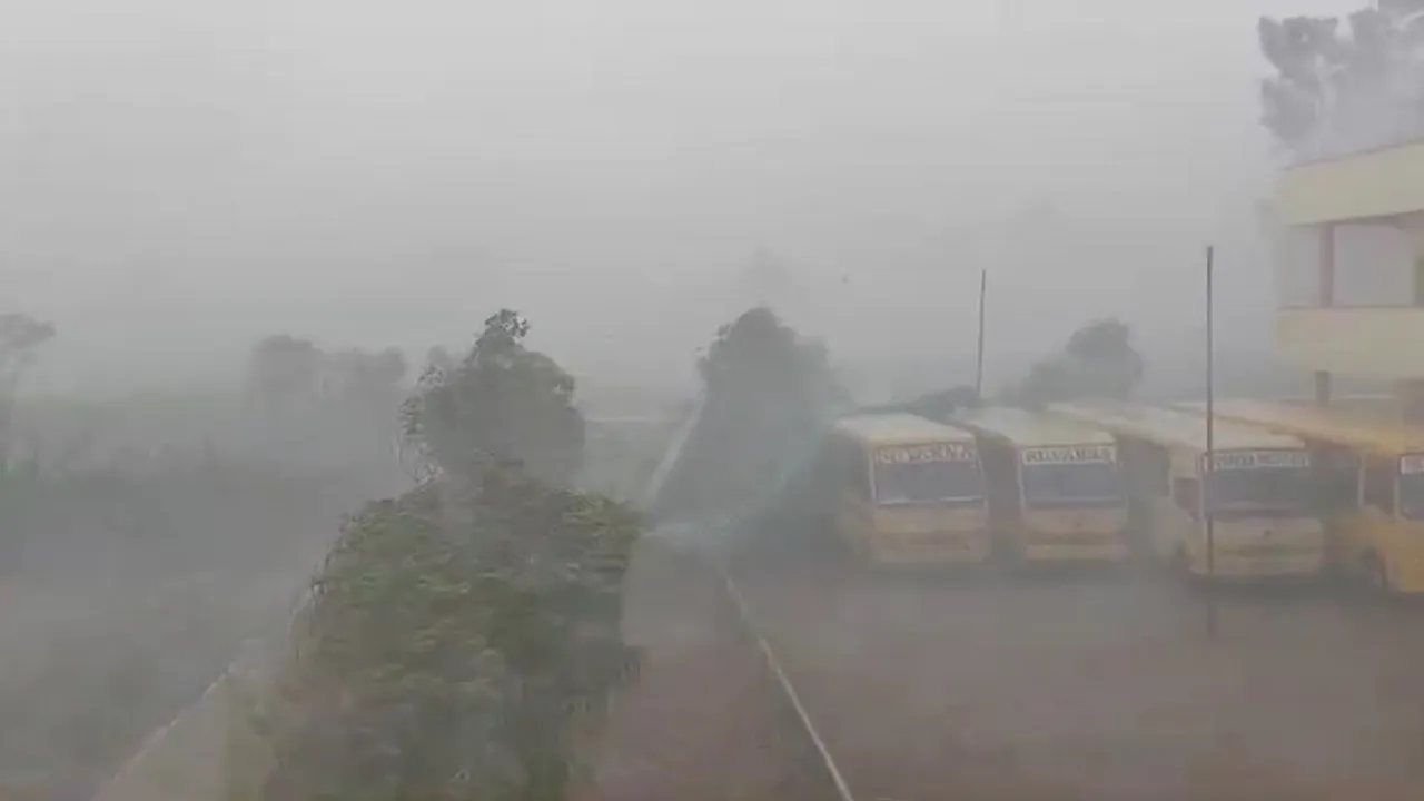 ಕೋಲಾರ ಸೇರಿ ರಾಜ್ಯದ ಹಲವು ಕಡೆ ಭರ್ಜರಿ ಮಳೆಗೆ ಬೆಚ್ಚಿಬಿದ್ದ ಜನ; ಎಲ್ಲೆಲ್ಲಿ ಏನಾಯ್ತು?