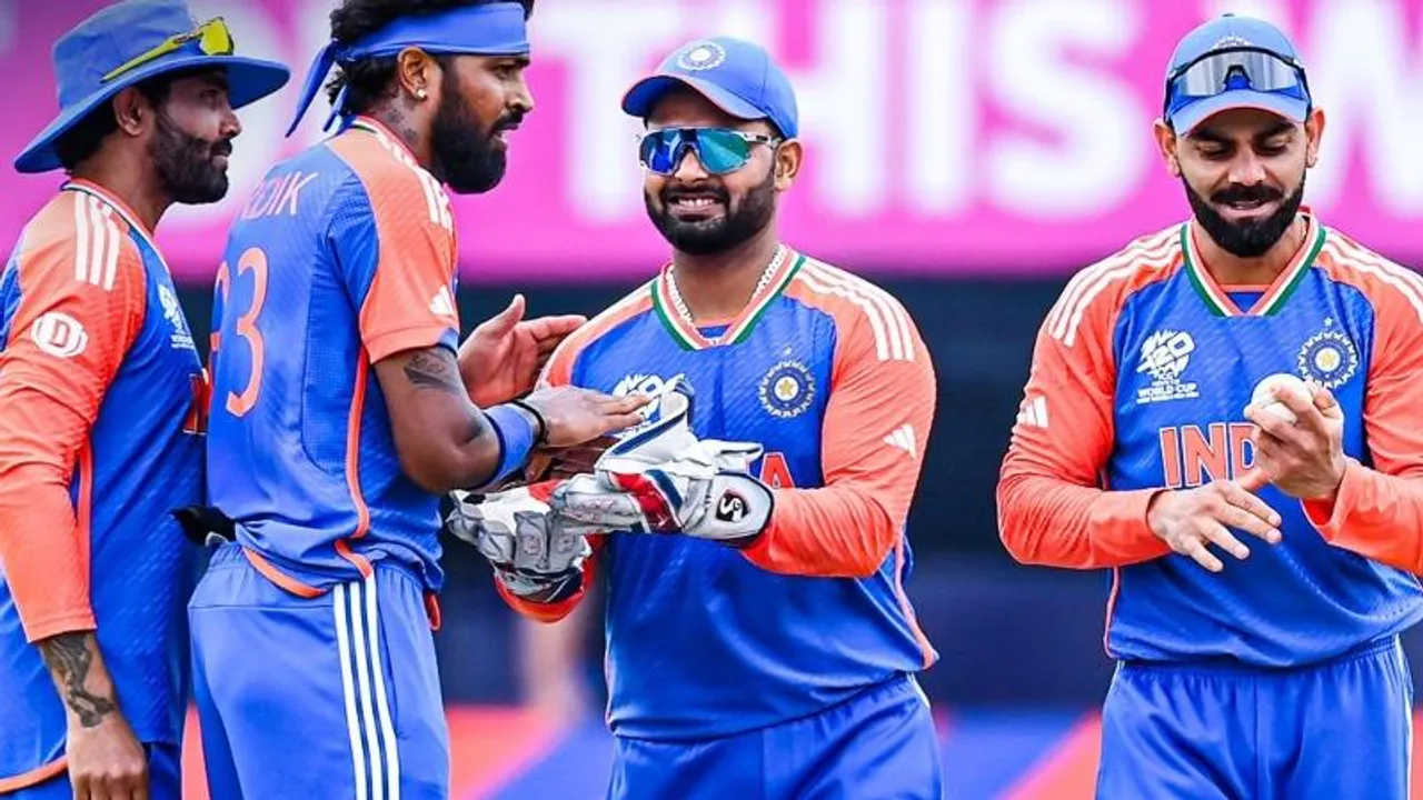 ಟೀಂ ಇಂಡಿಯಾ ಸೋಲೇ ಇಲ್ಲದೇ ಮುನ್ನುಗ್ತಿದ್ದರೂ ಫ್ಯಾನ್ಸ್​ಗೆ ಭಾರೀ ಬೇಸರ.. ಅದಕ್ಕೆಲ್ಲ ಕಾರಣ ಈತ..!