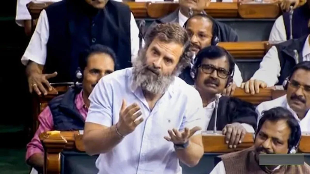 ವಿರೋಧ ಪಕ್ಷದ ನಾಯಕರಾಗಿ ರಾಹುಲ್ ಗಾಂಧಿ.. 10 ವರ್ಷದ ಬಳಿಕ ಲೋಕಸಭೆಗೆ ಅಧಿಕೃತ ವಿಪಕ್ಷ ನಾಯಕ!