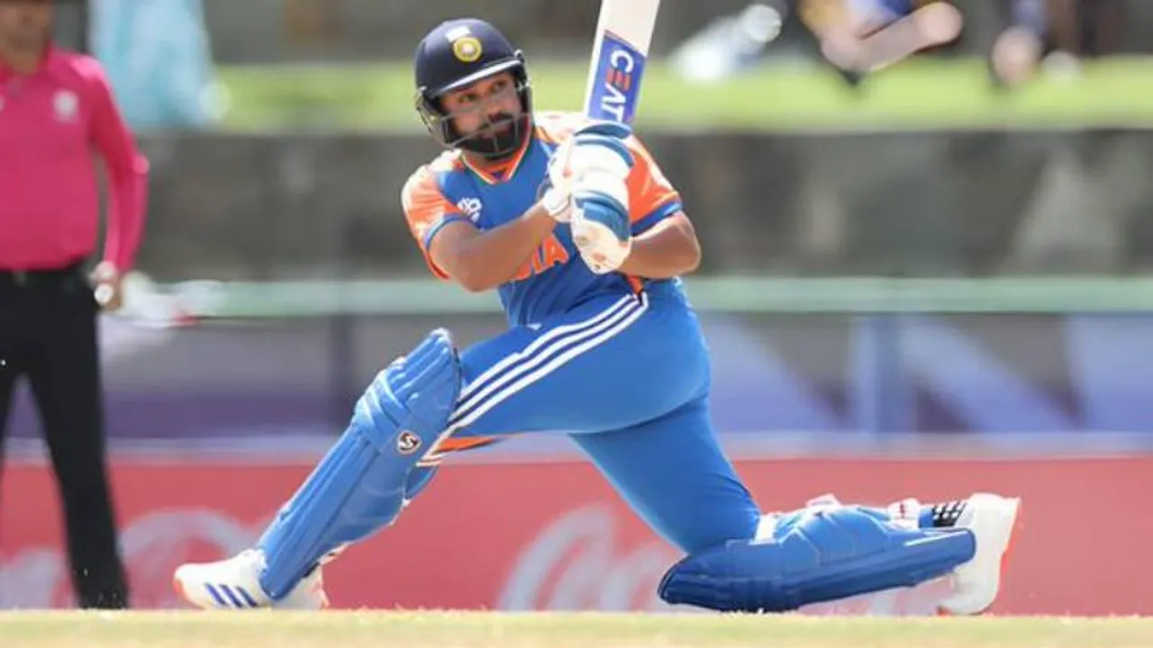 6, 6, 4, 6, 0, 6! ಬೌಲರ್​​ಗೆ ಒಂದೇ ಓವರ್​​ನಲ್ಲಿ ನರಕ ದರ್ಶನ ತೋರಿಸಿದ ರೋಹಿತ್ ಶರ್ಮಾ