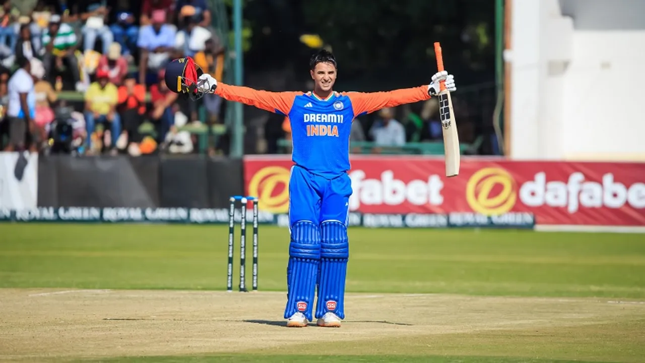 6,6,6,6,6,4,4,4,4; ಕೊನೆ 13 ಬಾಲ್​ನಲ್ಲಿ 50 ರನ್​ ಚಚ್ಚಿದ ಟೀಮ್​ ಇಂಡಿಯಾದ ಅಭಿಷೇಕ್​ ಯಾರು?