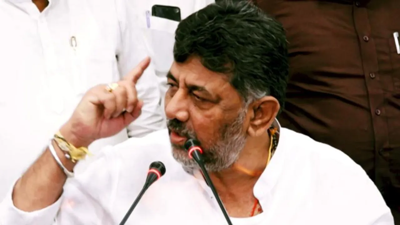 ಬೈ-ಎಲೆಕ್ಷನ್ ಅಭ್ಯರ್ಥಿಗಳ ಆಯ್ಕೆಗೆ ಜ್ಯೋತಿಷಿಗಳ ಮೊರೆ ಹೋದ ಡಿಕೆ ಶಿವಕುಮಾರ್..?
