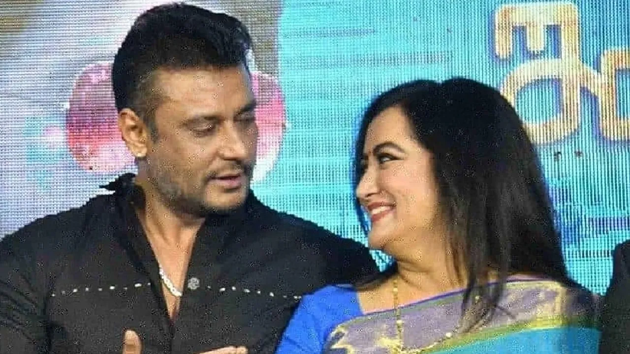 ‘ನಾನು ಬದುಕಿರೋ ತನಕ ದರ್ಶನ್​​ ನನ್ನ ಹಿರಿಯ ಮಗನೇ’- ನೋವು ತೋಡಿಕೊಂಡ ಸುಮಲತಾ!