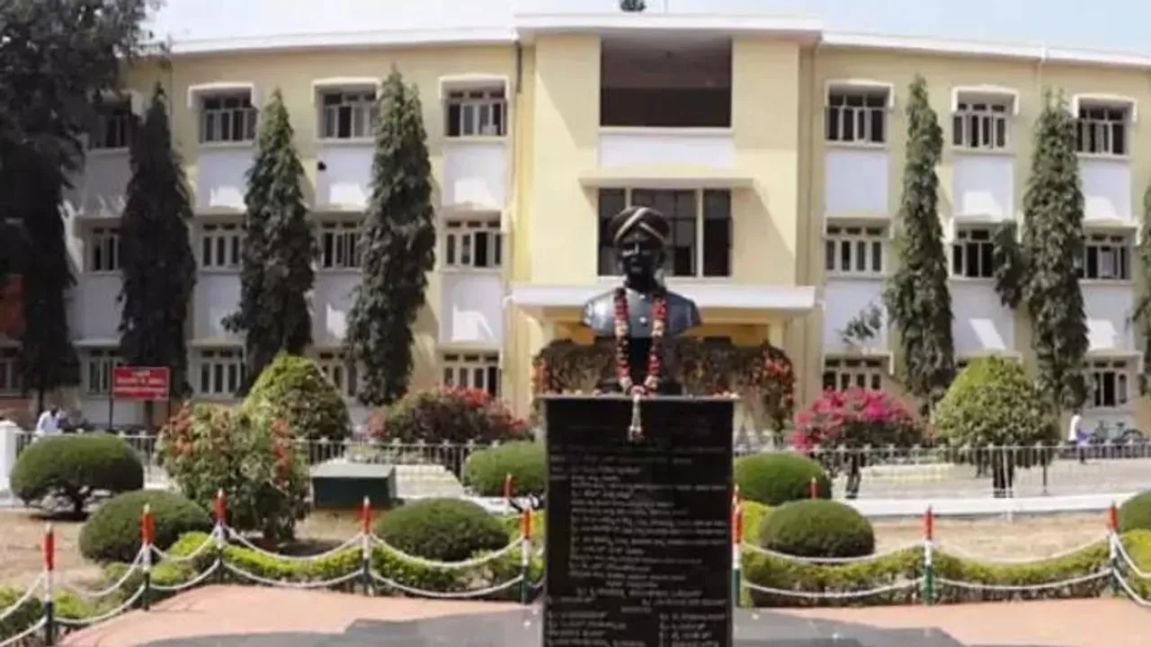 ಮುಡಾ ಹಗರಣ ಬಯಲು ಬೆನ್ನಲ್ಲೇ ಮೈಸೂರು ಜಿಲ್ಲಾಧಿಕಾರಿ ಡಾ.ಕೆ.ವಿ ರಾಜೇಂದ್ರ ವರ್ಗಾವಣೆ