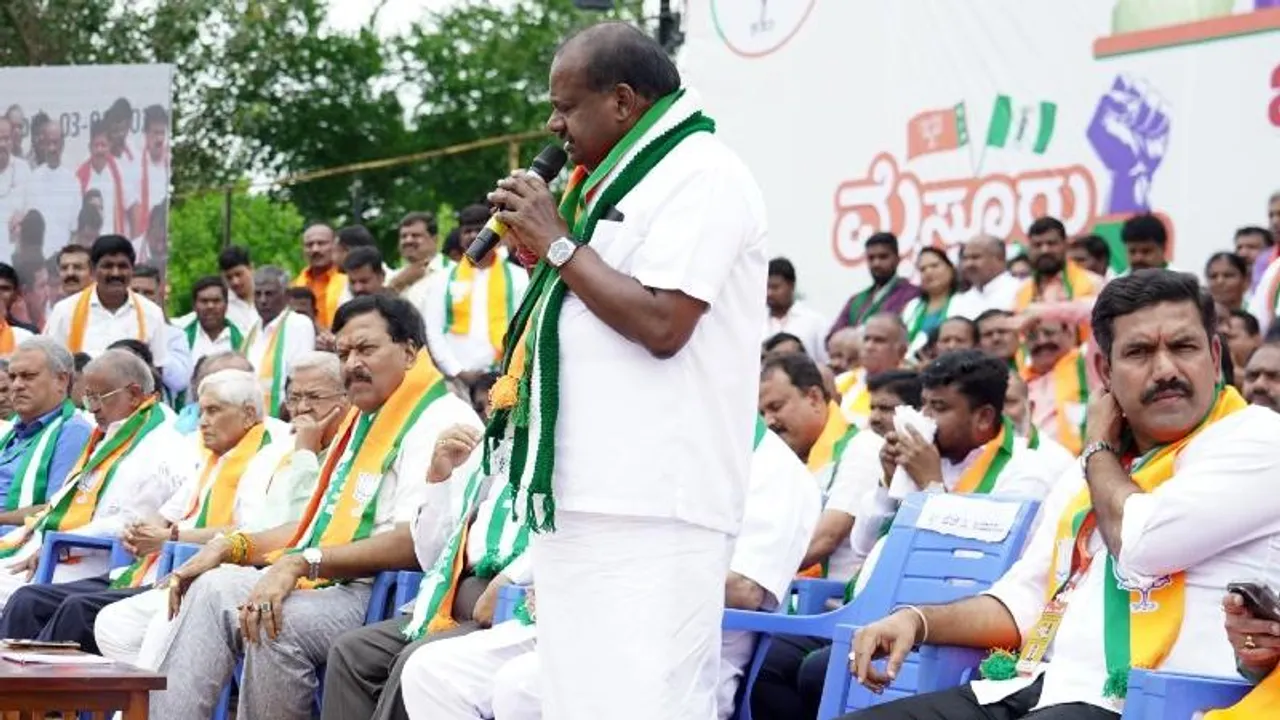 EXCLUSIVE: ಮುನಿಸಿಕೊಂಡಿದ್ದ HDK ಮನವೊಲಿಸಿದ್ಯಾರು? ಬಿಜೆಪಿ ಪಾದಯಾತ್ರೆಯ ಸೀಕ್ರೆಟ್ ಮಾಹಿತಿ ಇಲ್ಲಿದೆ