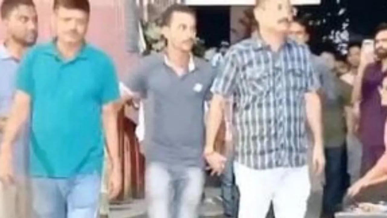 ಆರ್​​.ಜಿ.ಕರ್ ಆಸ್ಪತ್ರೆಯ ಪ್ರಕರಣ; ಅವನನ್ನು ನೇಣಿಗೇರಿಸಿ ಎಂದ ಸಂಜಯ್ ರಾಯ್ ತಾಯಿ!