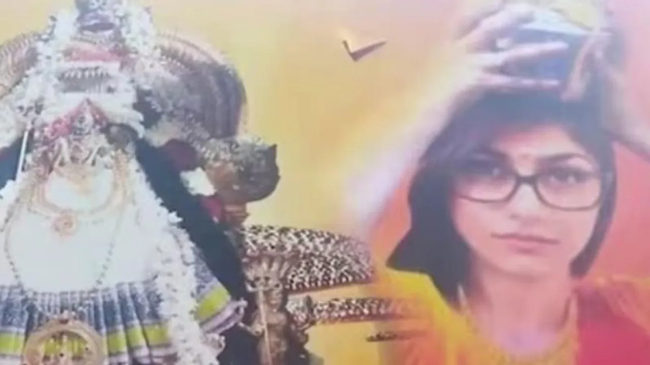 ತಮಿಳುನಾಡಿನ ದೇವಸ್ಥಾನದ ಅಂಗಳದಲ್ಲಿ ಮಿಂಚಿದ ಮಾಜಿ ನೀಲಿತಾರೆ ಪೋಸ್ಟರ್: ಆಮೇಲೇನಾಯ್ತು?