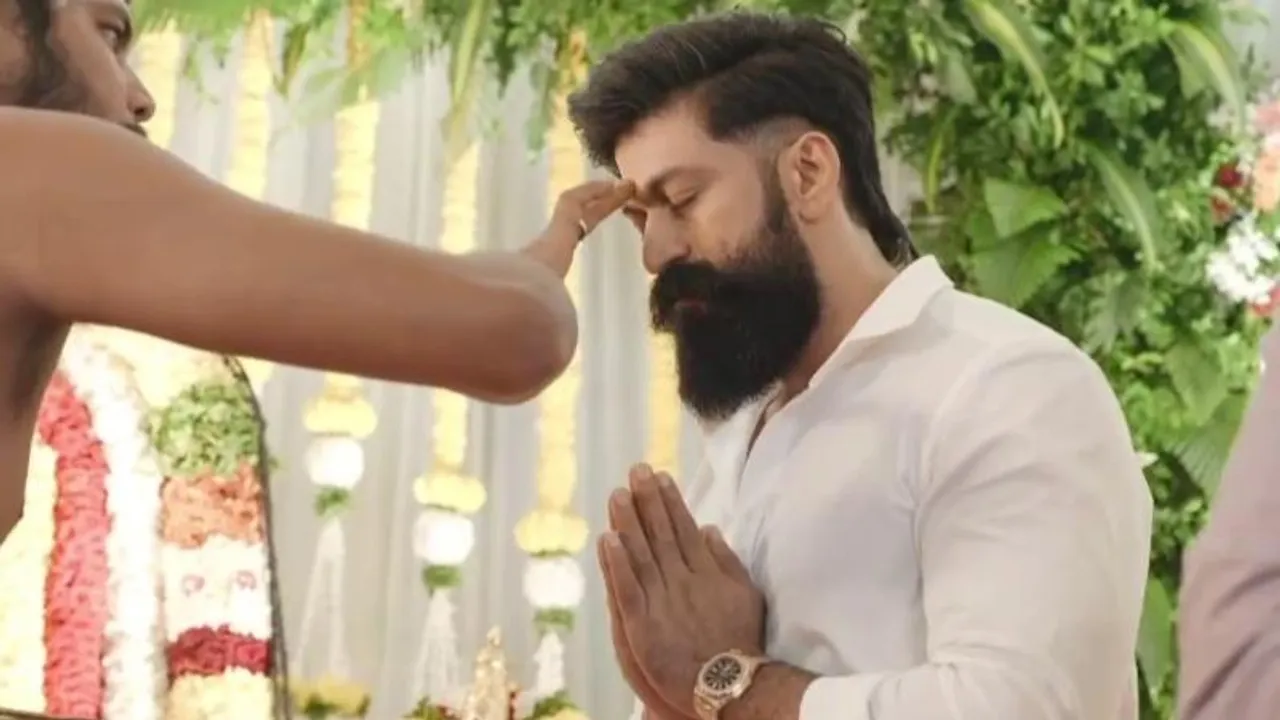 ರಾಜಧಾನಿಯಲ್ಲೇ ‘ಯಶ್‌’ ಓಂಕಾರ; ಟಾಕ್ಸಿಕ್ ಮುಹೂರ್ತದ ಸ್ಪೆಷಾಲಿಟಿ ಏನು? ವಿಡಿಯೋ ನೋಡಿ!