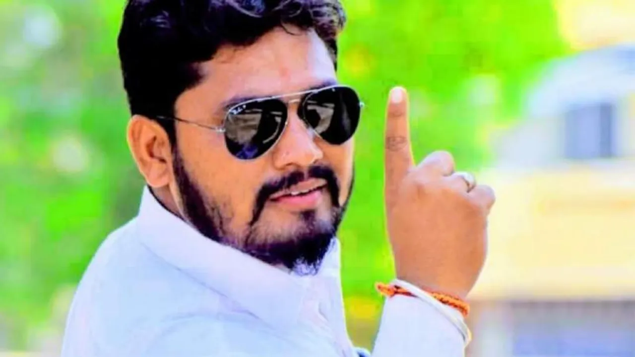 ಭೀಕರ ಅಪಘಾತ.. ಅರ್ಧ ಕಿ.ಮೀ ಡೆಡ್‌ಬಾಡಿ ಧರಧರನೇ ಎಳೆದೊಯ್ದ ಕಾರು ಚಾಲಕ; ವಕೀಲ ಸಾವು