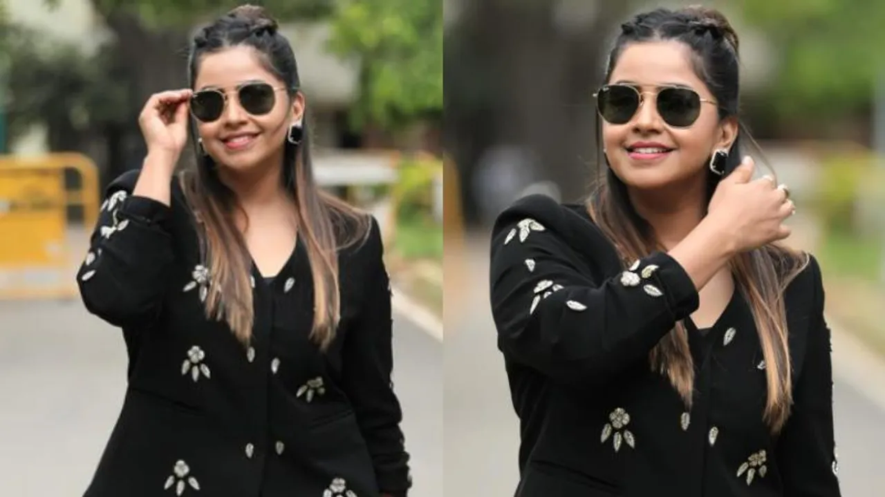 ‘ಎಲ್ಲದಕ್ಕೂ ಕಾಲ ಉತ್ತರ ಕೊಡುತ್ತೆ’ ನಗು ನಗುತ್ತಲೇ ಟಾಂಗ್ ಕೊಟ್ಟ ಖ್ಯಾತ ನಿರೂಪಕಿ ಅನುಶ್ರೀ; ಯಾರಿಗೆ?