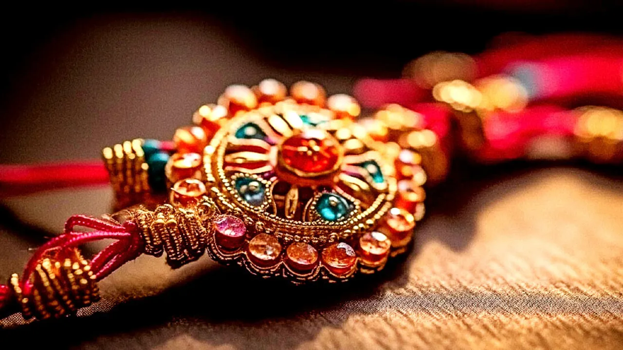 Raksha Bandhan: ಬಂದೇ ಬಿಡ್ತು ರಕ್ಷಾ ಬಂಧನ.. ರಾಖಿ ಕಟ್ಟೋ ಮುನ್ನ ತಿಳಿಯಬೇಕಾದ ಪ್ರಮುಖ ವಿಚಾರ ಇಲ್ಲಿದೆ