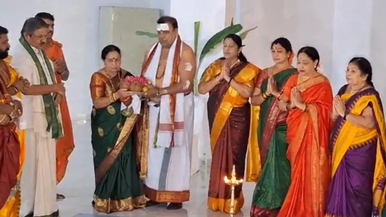 ದೇವರ ಮೊರೆ ಹೋದ ಕನ್ನಡ ಚಿತ್ರರಂಗ.. ಕಲಾವಿದರ ಸಂಘದಲ್ಲಿ ವಿಶೇಷ ಹೋಮ, ಹವನ..!