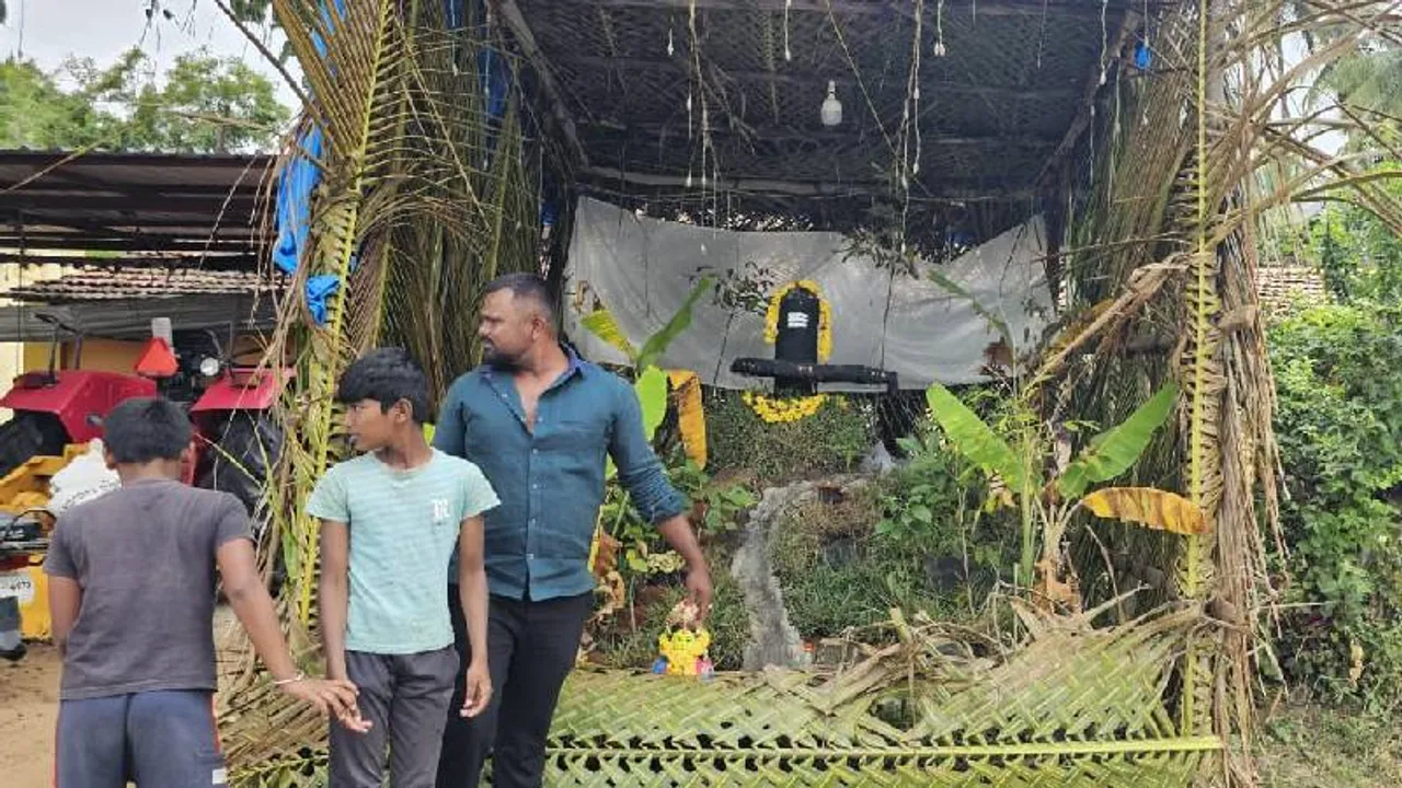 ಮಂಡ್ಯದಲ್ಲಿ ವಿಘ್ನ ವಿನಾಶಕನನ್ನೇ ಕದ್ದ ಕಿಡಿಗೇಡಿಗಳು.. ಹಿಡಿಶಾಪ ಹಾಕುತ್ತಿರೋ ಗ್ರಾಮಸ್ಥರು