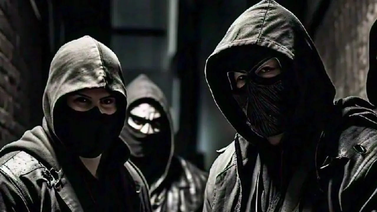 ಶಾಸಕರ ಮನೆಯಲ್ಲಿ ಕಳ್ಳತನ.. ಟ್ಯಾಂಕ್​, ನಲ್ಲಿಗಳನ್ನು ಹೊತ್ತೊಯ್ದ ಖದೀಮರು