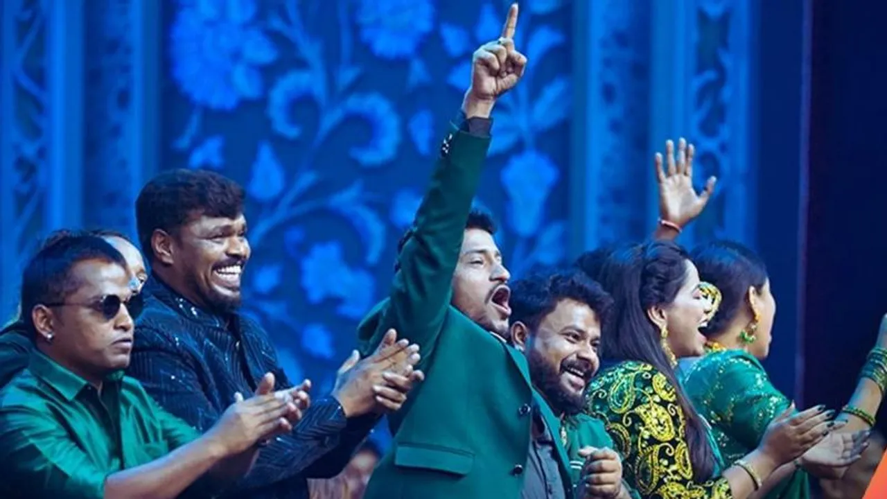 ಗಿಚ್ಚಿ ಗಿಲಿಗಿಲಿ ವಿನ್ನರ್ ಹುಲಿ ಕಾರ್ತಿಕ್‌ ವಿರುದ್ಧ FIR.. ‘ಅನುಬಂಧ ಅವಾರ್ಡ್’ ಇಡೀ ತಂಡಕ್ಕೂ ಸಂಕಷ್ಟ!