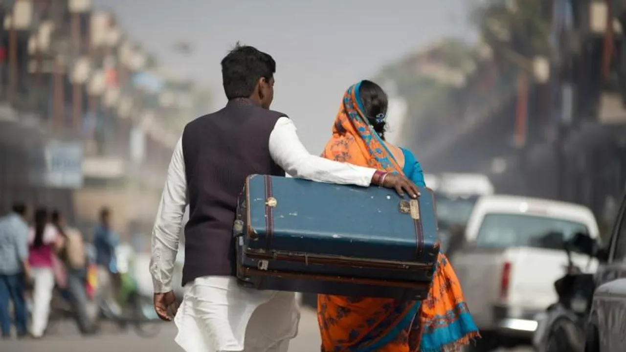ಮನೆ ಕೆಲಸದ ಬಾಲಕಿ ಹ*ತ್ಯೆ.. ಮೃತದೇಹ ಸೂಟ್‌ಕೇಸ್‌ನಲ್ಲಿ ಸಾಗಿಸಿ ಸಿಕ್ಕಿಬಿದ್ದ ಬೆಂಗಳೂರಿನ ಸಾಫ್ಟ್‌ವೇರ್ ದಂಪತಿ!