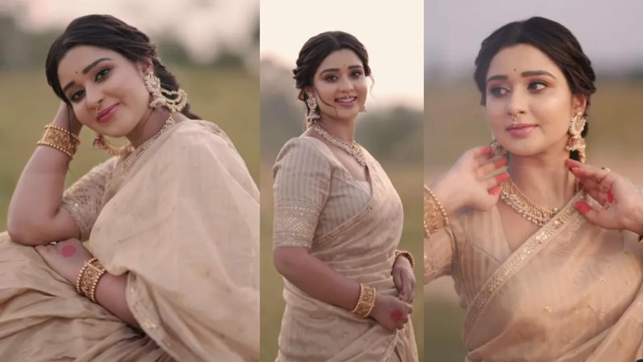 ಸೀರೆಯಲ್ಲಿ ರಾಮಾಚಾರಿ ಚಾರು ಲಕ ಲಕ ಮಿಂಚಿಂಗ್​; ಮೌನ ಗುಡ್ಡೆಮನೆ ಲುಕ್​ಗೆ ಫ್ಯಾನ್ಸ್​ ಏನಂದ್ರು?