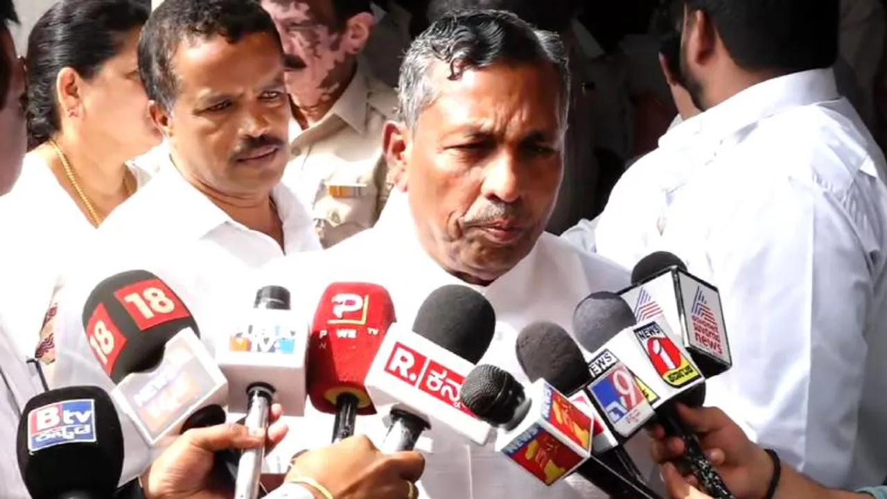 ರಾಜ್ಯಾದ್ಯಂತ ಗೊಂದಲ ಸೃಷ್ಟಿಸಿದ BPL ಕಾರ್ಡ್​ ರದ್ದು.. ಬಡವರಿಗೆ ಸಚಿವ ಮುನಿಯಪ್ಪ ಹೇಳಿದ್ದೇನು?