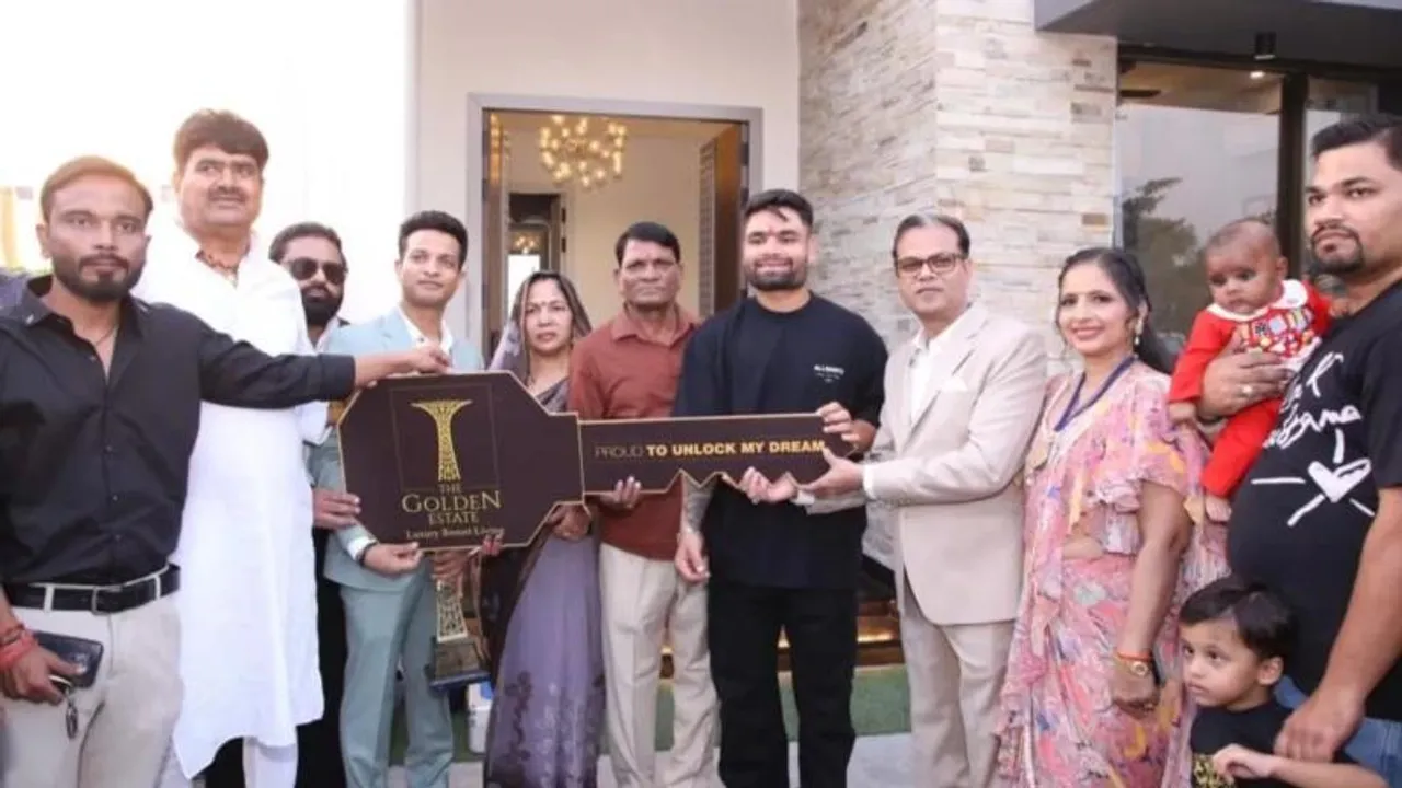 ಐಷಾರಾಮಿ ಬಂಗಲೆ ಖರೀದಿಸಿದ ಟೀಮ್​ ಇಂಡಿಯಾದ ಯುವ ಬ್ಯಾಟರ್​.. ಇದರ ಬೆಲೆ ಎಷ್ಟು ಕೋಟಿ?