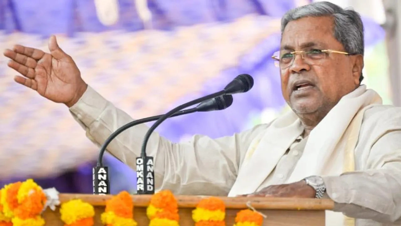 50 MLAಗಳಿಗೆ ತಲಾ ₹50 ಕೋಟಿ ಆಫರ್.. ರಾಜಕೀಯದಲ್ಲಿ ಸಂಚಲನ ಮೂಡಿಸಿದ ಸಿದ್ದರಾಮಯ್ಯ ಹೇಳಿಕೆ
