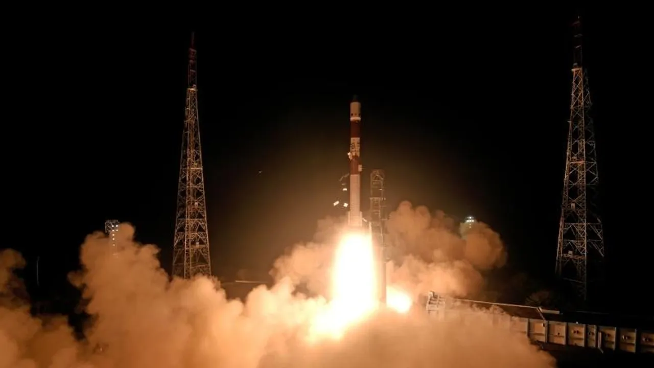 ಇಸ್ರೋದ ಸ್ಪೇಡೆಕ್ಸ್​ ಯೋಜನೆ ಉಪಗ್ರಹ ಉಶಸ್ವಿ ಉಡಾವಣೆ: ಬಾಹ್ಯಾಕಾಶ ಸಂಸ್ಥೆಯಿಂದ ಮತ್ತೊಂದು ಸಾಧನೆ