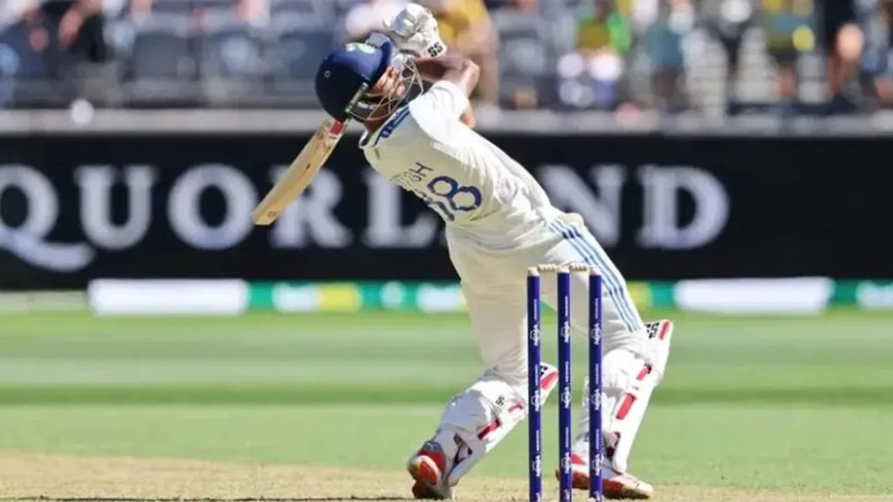 IND vs AUS; ಪ್ಲೇಯಿಂಗ್​- 11ರಲ್ಲಿ ಯಂಗ್ ಬ್ಯಾಟರ್ ಆಡೋದು ಡೌಟ್​.. ಕಾರಣವೇನು?