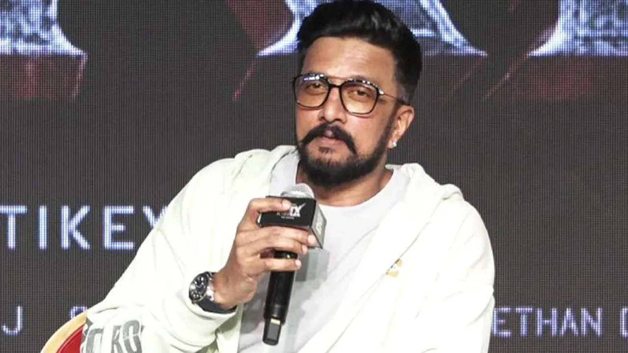 ಮ್ಯಾಕ್ಸ್ ಸಿನಿಮಾ ಅಮ್ಮನಿಗೆ ತೋರಿಸಬೇಕಿತ್ತು.. ಮಾತಾಡುವಾಗ ಕಿಚ್ಚ ಸುದೀಪ್ ಭಾವುಕ