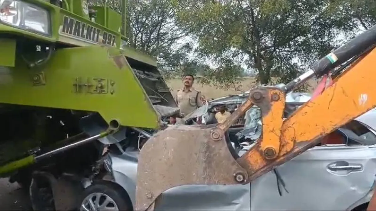 ಹುಡುಗಿ ನೋಡಿ ವಾಪಸ್ ಬರುವಾಗ ಭೀಕರ ಅಪಘಾತ! ಐದು ಮಂದಿ ಇದ್ದ ಕಾರು ನಜ್ಜುಗುಜ್ಜು