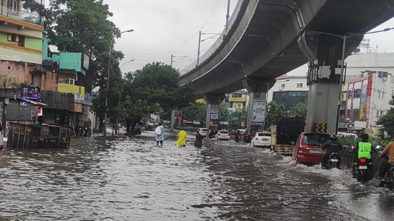 ಕರ್ನಾಟಕದಲ್ಲೂ ಫೆಂಗಲ್ ಅಬ್ಬರ.. ಈ ಜಿಲ್ಲೆಯ ಶಾಲಾ- ಕಾಲೇಜುಗಳಿಗೆ ರಜೆ ಘೋಷಣೆ