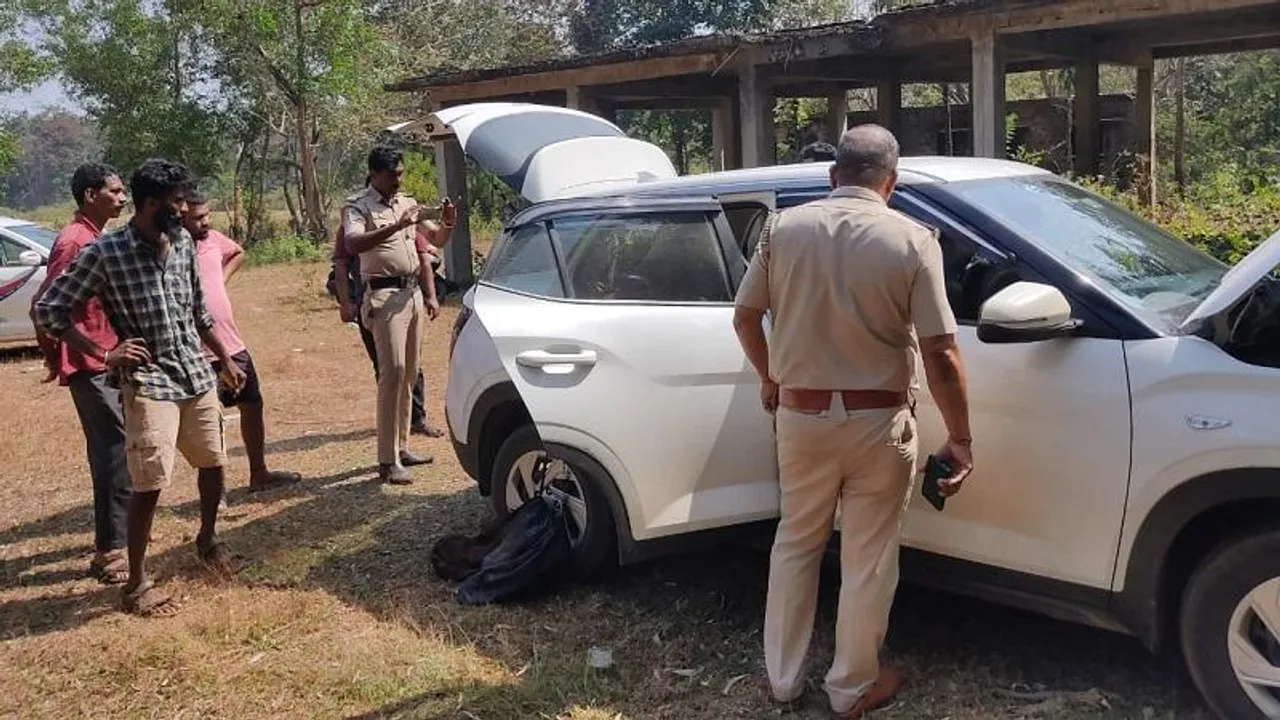 ನಿರ್ಜನ ಪ್ರದೇಶದಲ್ಲಿ ಪಾರ್ಕ್​ ಮಾಡಿದ್ದ ಕಾರಲ್ಲಿ ಕೋಟಿ ಕೋಟಿ ಪತ್ತೆ; ಬೆಚ್ಚಿಬಿದ್ದ ಪೊಲೀಸ್ರು