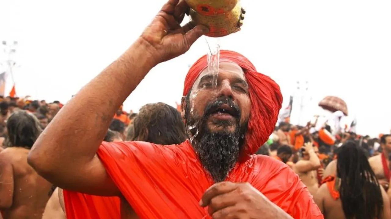 ತ್ರಿವೇಣಿ ಸಂಗಮದಲ್ಲಿ ಮಹಾಕುಂಭ ವೈಭವ; ಮೌನಿ ಅಮಾವಾಸ್ಯೆ ಶಾಹಿಸ್ನಾನಕ್ಕೆ 10 ಕೋಟಿ ಭಕ್ತರ ನಿರೀಕ್ಷೆ..