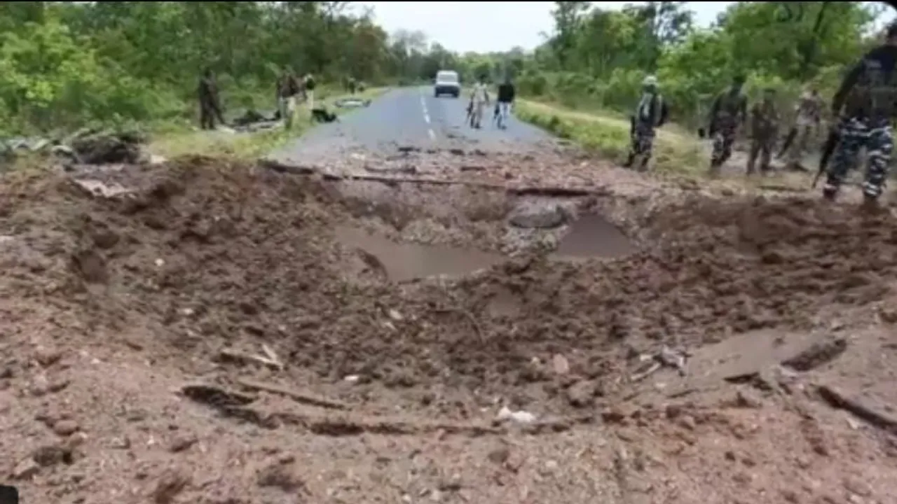 ಮಾವೋವಾದಿಗಳ ಅಟ್ಟಹಾಸ, ಯೋಧರು ಹುತಾತ್ಮ.. ಹೇಡಿತನದ ದಾಳಿಗೆ ಪ್ರತೀಕಾರದ ಪ್ರತಿಜ್ಞೆ