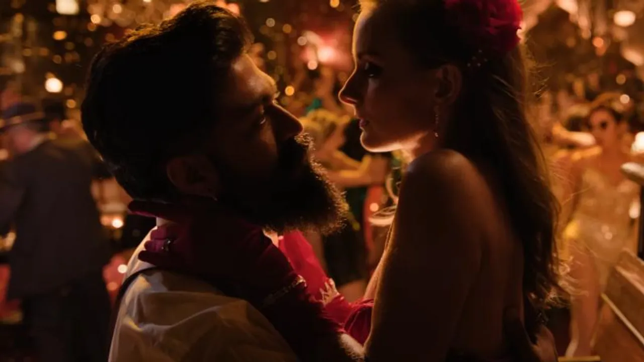 Toxic ಫಸ್ಟ್​ ಲುಕ್ ರಿಲೀಸ್.. ಫಾರಿನ್ ಗರ್ಲ್​ ಜೊತೆ ರಾಕಿ ರೊಮ್ಯಾನ್ಸ್, ಫ್ಯಾನ್ಸ್ ಖುಷ್