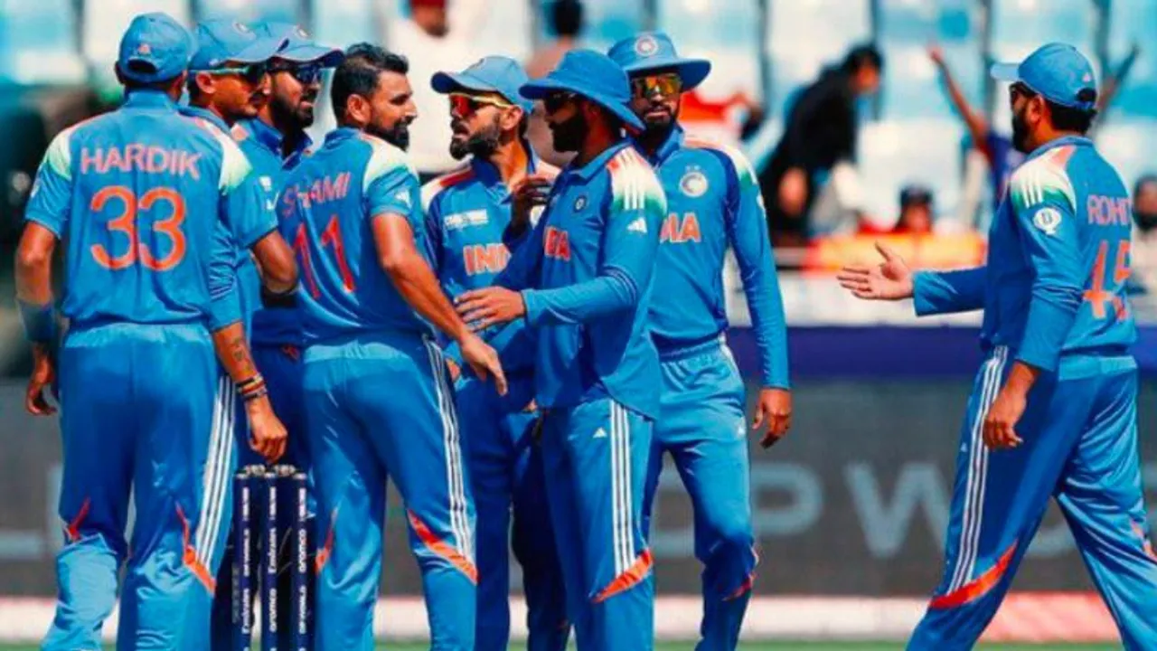 ಪವರ್ ಪ್ಲೇನಲ್ಲಿ ಪವರ್ ಫುಲ್ ಸ್ಪೆಲ್.. ಬೌಲಿಂಗ್​ನಲ್ಲಿ ಶಮಿ ಯಾವಾಗಲೂ ಗೋಲ್ಡನ್ ಆರ್ಮ್