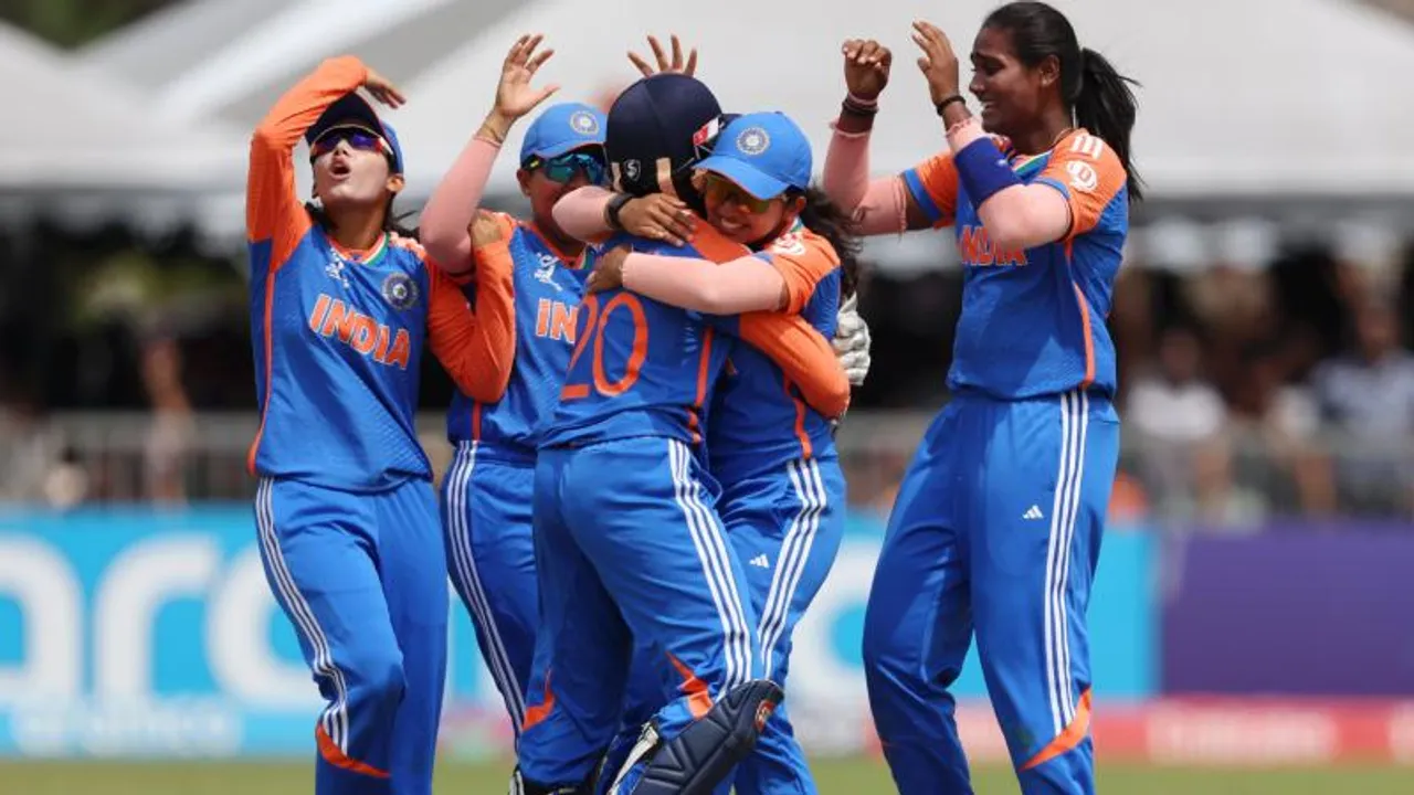 T20 ಅಂಡರ್-19 ವಿಶ್ವಕಪ್​ಗೆ ಮುತ್ತಿಕ್ಕಿದ ಭಾರತದ ಯುವತಿಯರು.. ಈ ವರ್ಲ್ಡ್​ಕಪ್​ನಲ್ಲಿ ಸೋತೇ ಇಲ್ಲ ಗರ್ಲ್ಸ್​
