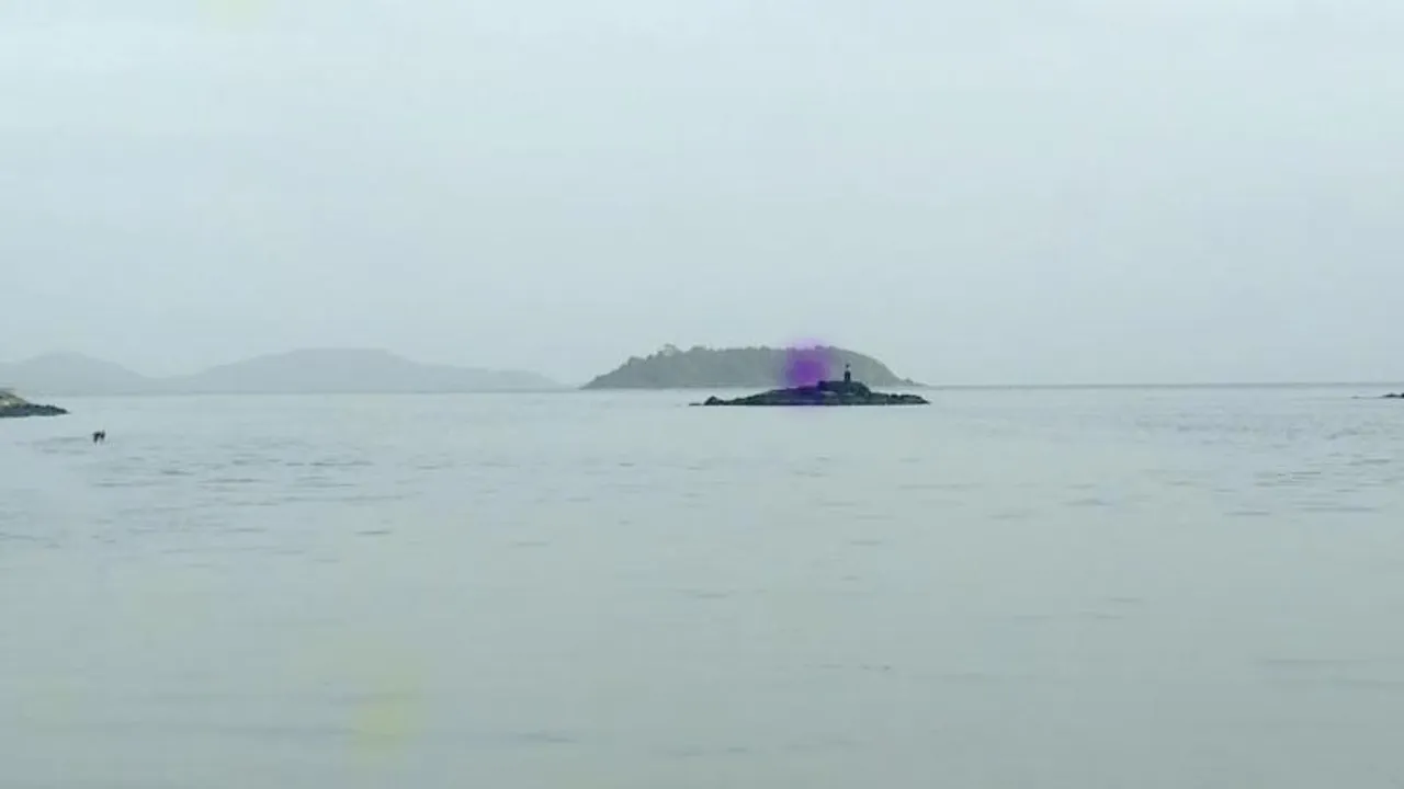 ಕಾರವಾರದ ಮುದಗಾ ಬಂದರಿನಲ್ಲಿ ಹೂಳಿನ ಸಮಸ್ಯೆ..ಸಾಕಷ್ಟು ಸಂಕಷ್ಟ ಎದುರಿಸುತ್ತಿರುವ ಮೀನುಗಾರರು!