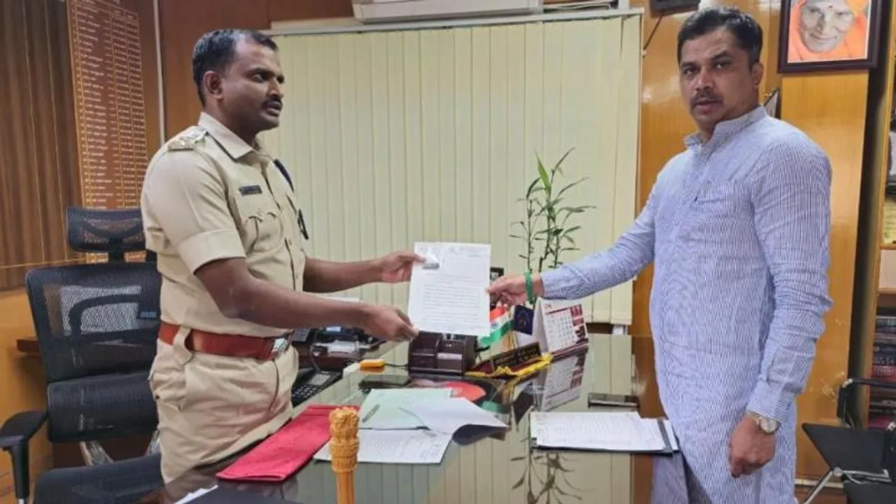 ಬೆಲೆ ಏರಿಕೆ, ಗೊಂದಲ, ಗದ್ದಲದ ನಡುವೆ ದೆಹಲಿಗೆ ಫ್ಲೈಟ್ ಬುಕ್ ಮಾಡಿದ CM, DCM.. ಮುಂದೇನು..?