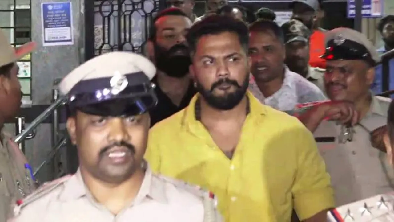 ದರ್ಶನ್​ ಸರ್ ಕೇಸ್​ಗೂ, ರೀಲ್ಸ್‌ಗೂ ಸಂಬಂಧ ಏನು? ಕೊನೆಗೂ ಮಚ್ಚು ಬಿಸಾಕಿದ ಸತ್ಯ ಬಿಚ್ಚಿಟ್ಟ ರಜತ್‌!